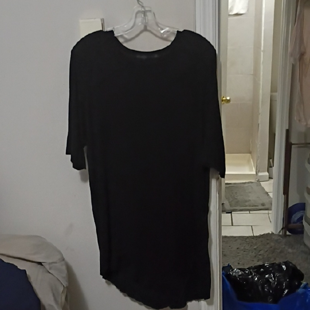 Men's Black Long Sleeve Shirt
